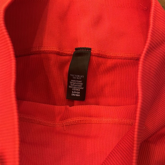 Red Victoria’s Secret workout set - Picture 2 of 4